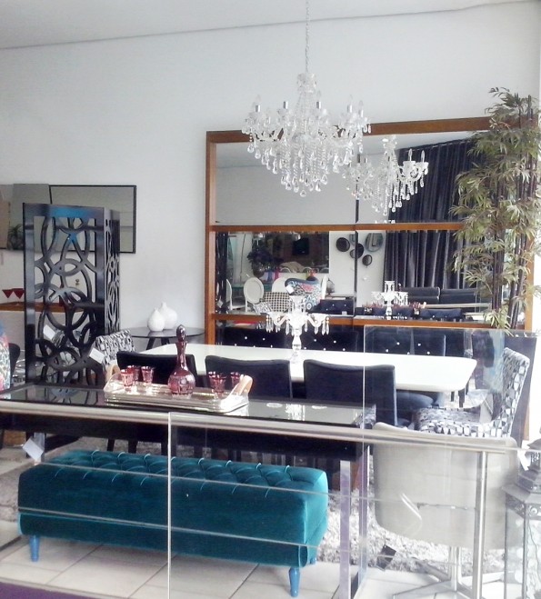 Conheça o centro moveleiro da Rua Jurubatuba