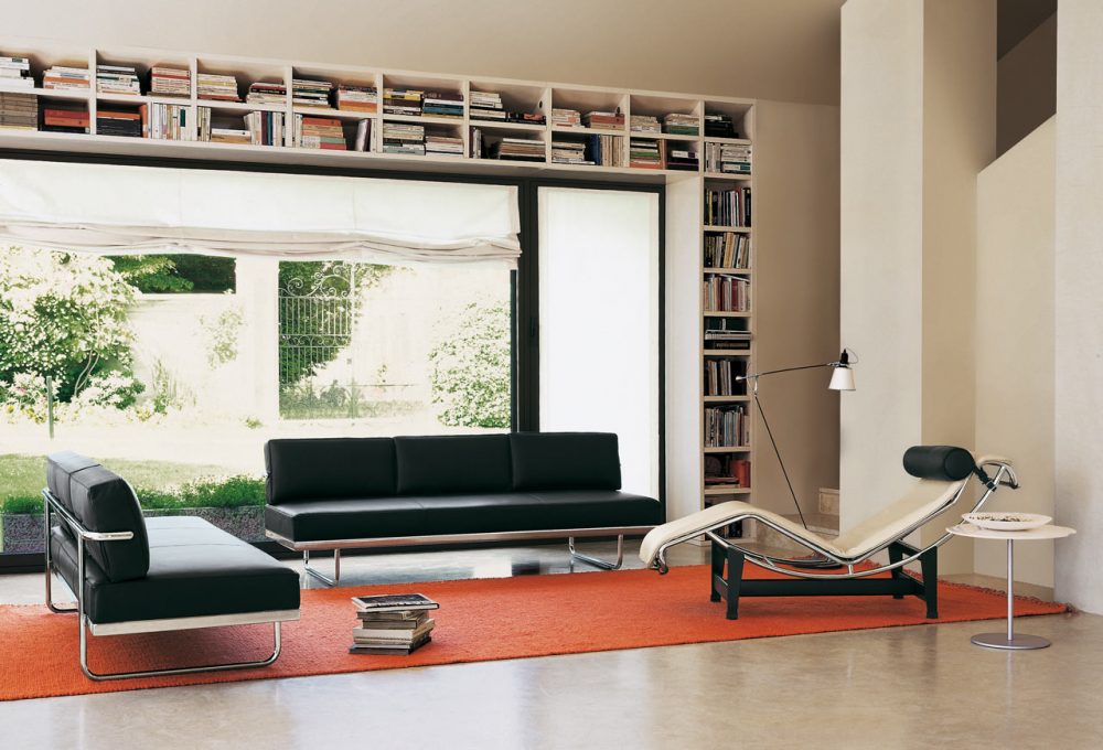 Chaise LC4 na sala de estar