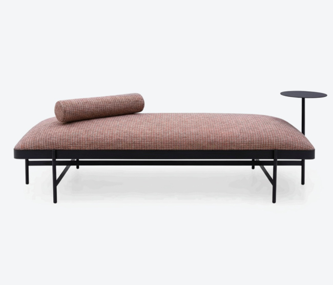 recamier de alto padrão com design elegante e proporções refinadas